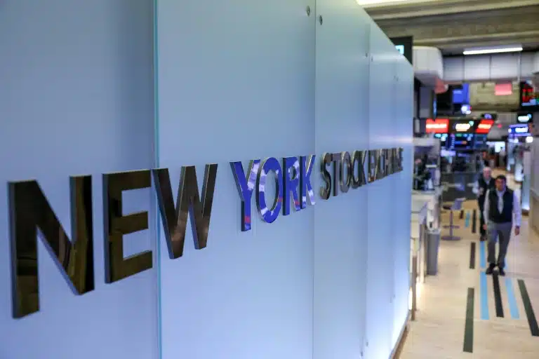 Marchés mondiaux : Les investisseurs préfèrent voir le verre à moitié plein